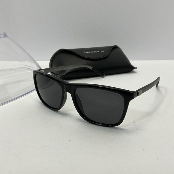 Merry's S8286 Sunglasses Classic Rectangular‎ Frame Designer Shades Women - Picture 1 of 8